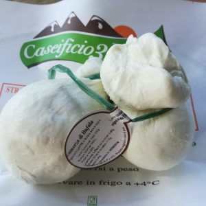 Scamorza di Bufala - Caseificio 3 Monti